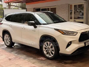 Toyota Highlander 2024 White