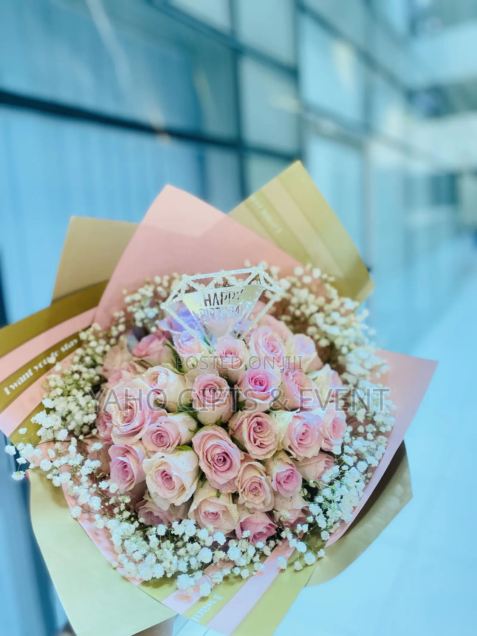 3xl Toy With Bouquet