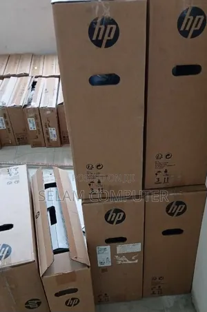 New Laptop HP OmniStudio X All-in-One 16GB Intel Core i7 SSD 256GB