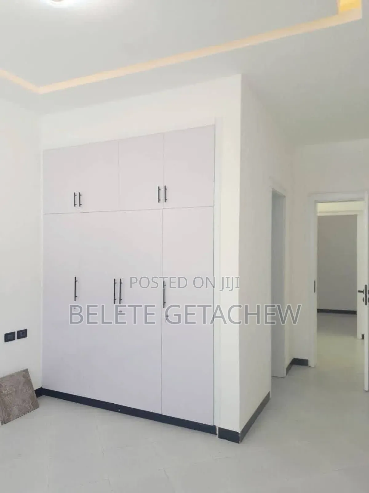 3bdrm Villa in Ayat Zone-5, Luxury, Bole for sale