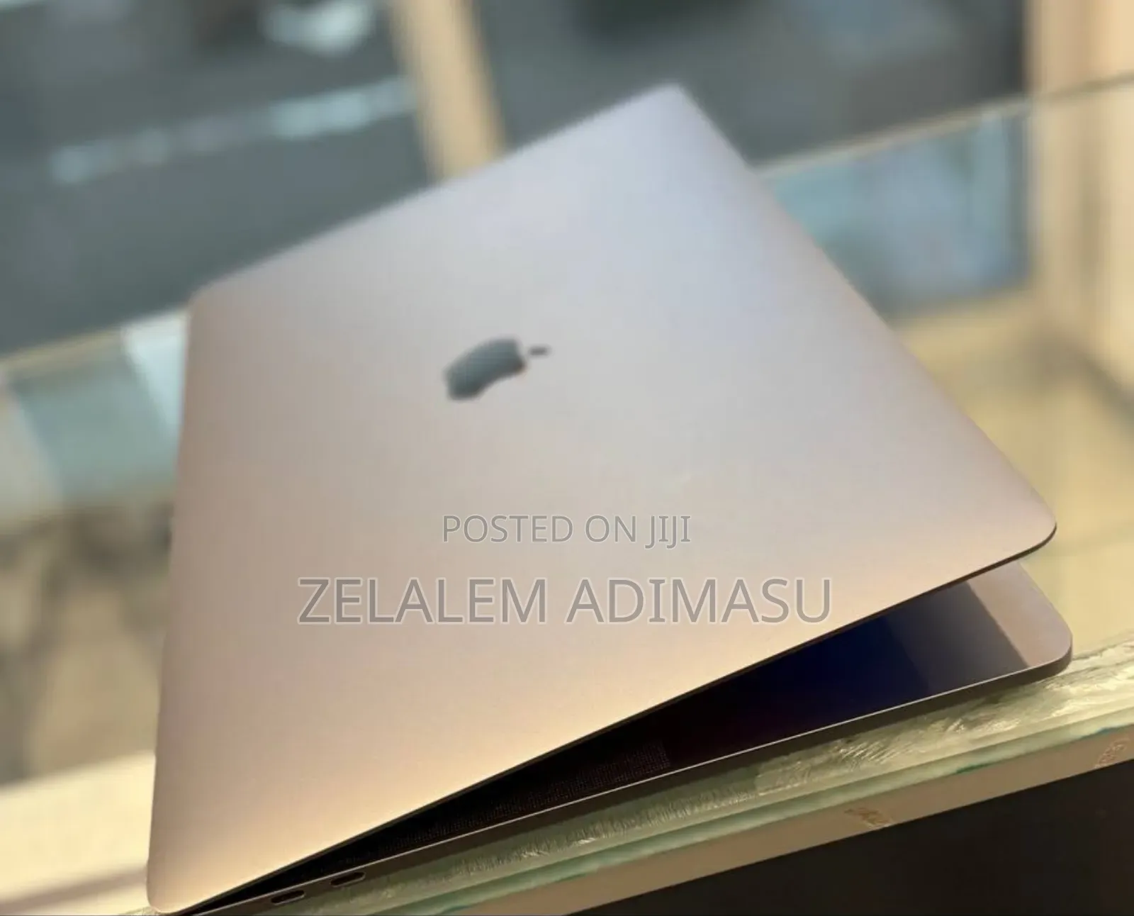 New Laptop Apple MacBook Pro 2016 16GB Intel Core i7 SSD 256GB