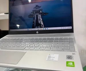 New Laptop HP Pavilion 15 16GB Intel Core i7 SSD 512GB