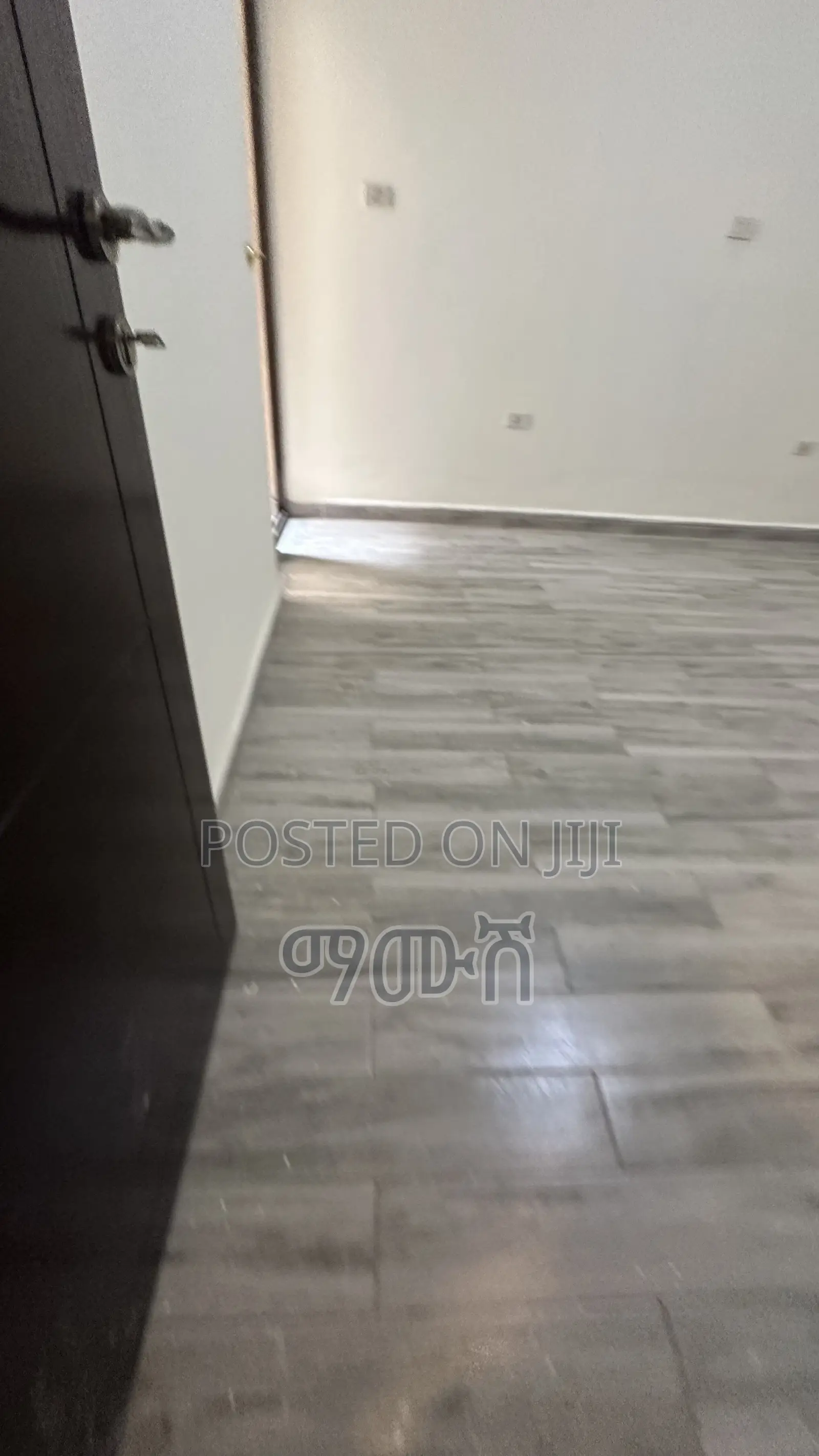 Furnished 4bdrm Apartment in አያት ሰንሻይን አፓርታማ አካባቢ, Bole for sale