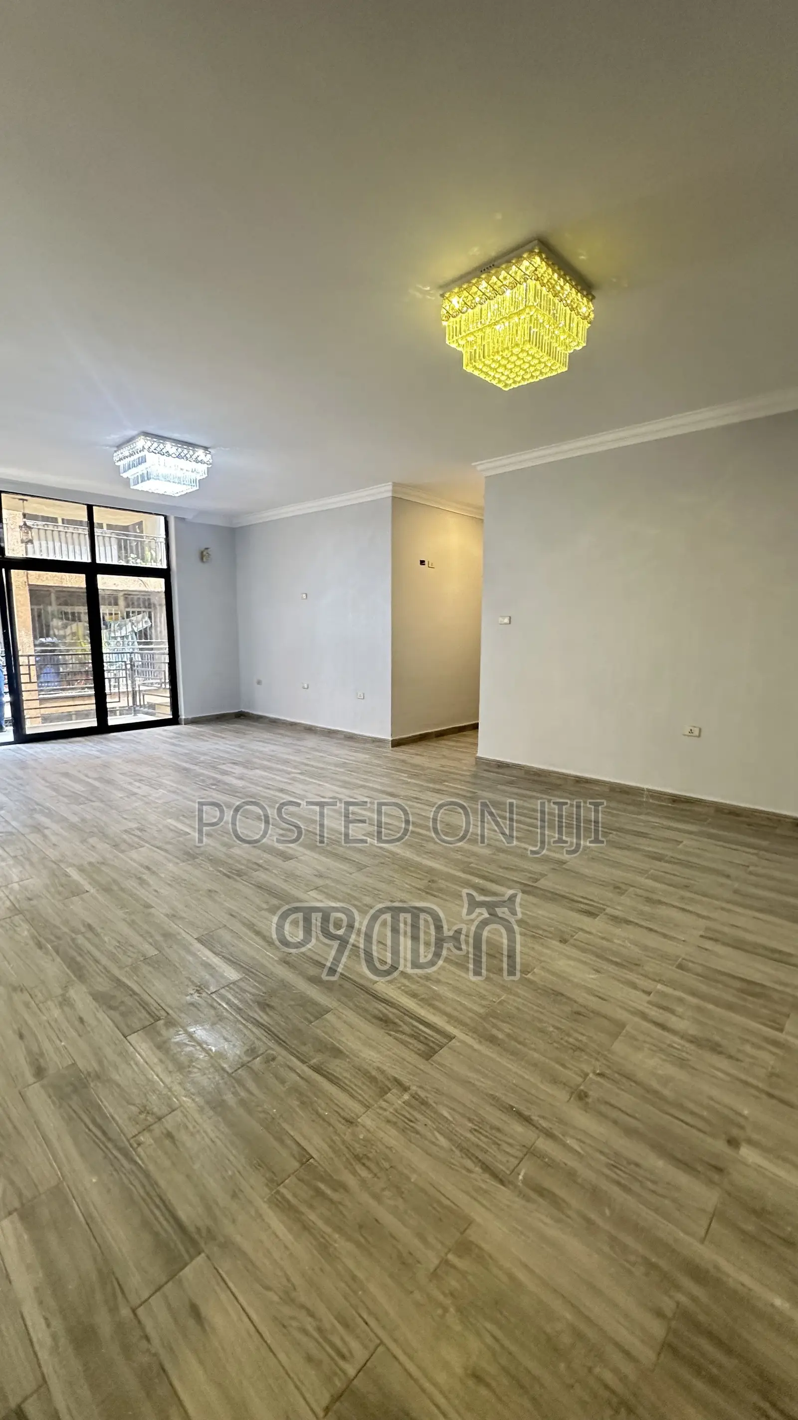Furnished 4bdrm Apartment in አያት ሰንሻይን አፓርታማ አካባቢ, Bole for sale
