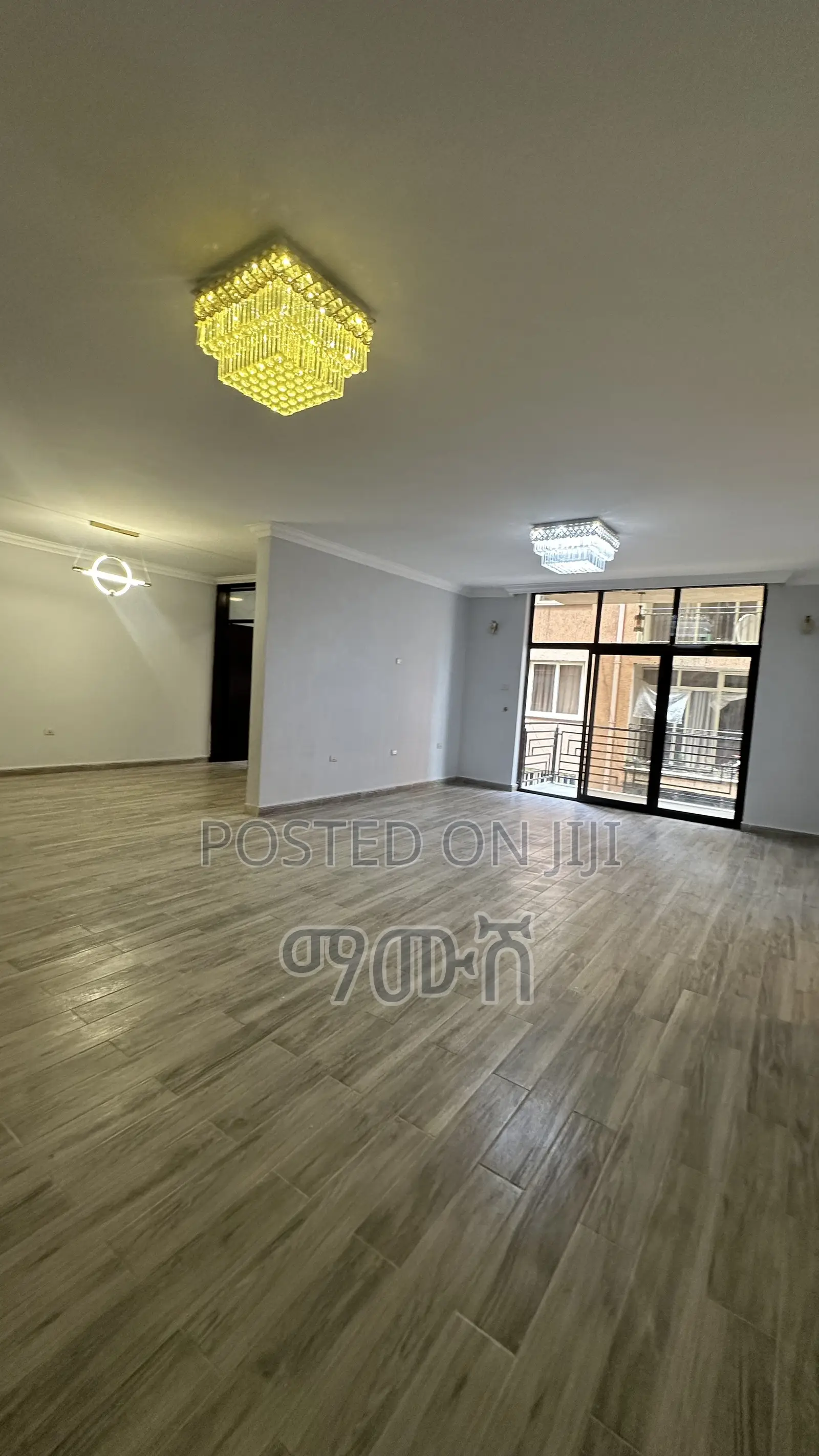 Furnished 4bdrm Apartment in አያት ሰንሻይን አፓርታማ አካባቢ, Bole for sale