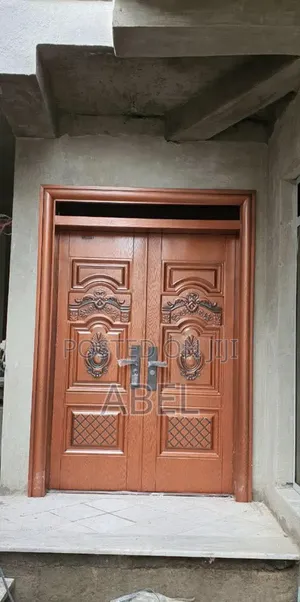 ከፍተኛ ሎክ ያለው የብረት Victor Door