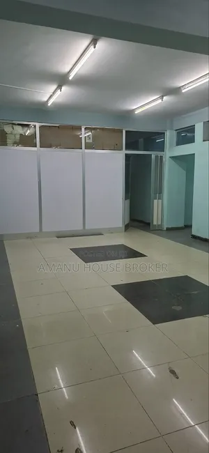 አስቸኳይ የሚከራይ ቢሮ አአ ፒያሳ አከባቢ