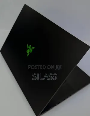 New Laptop Razer Blade 32GB Intel Core i9 SSD 1T