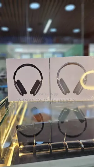 Airpods Max – Premium Noise Cancelling Headphones