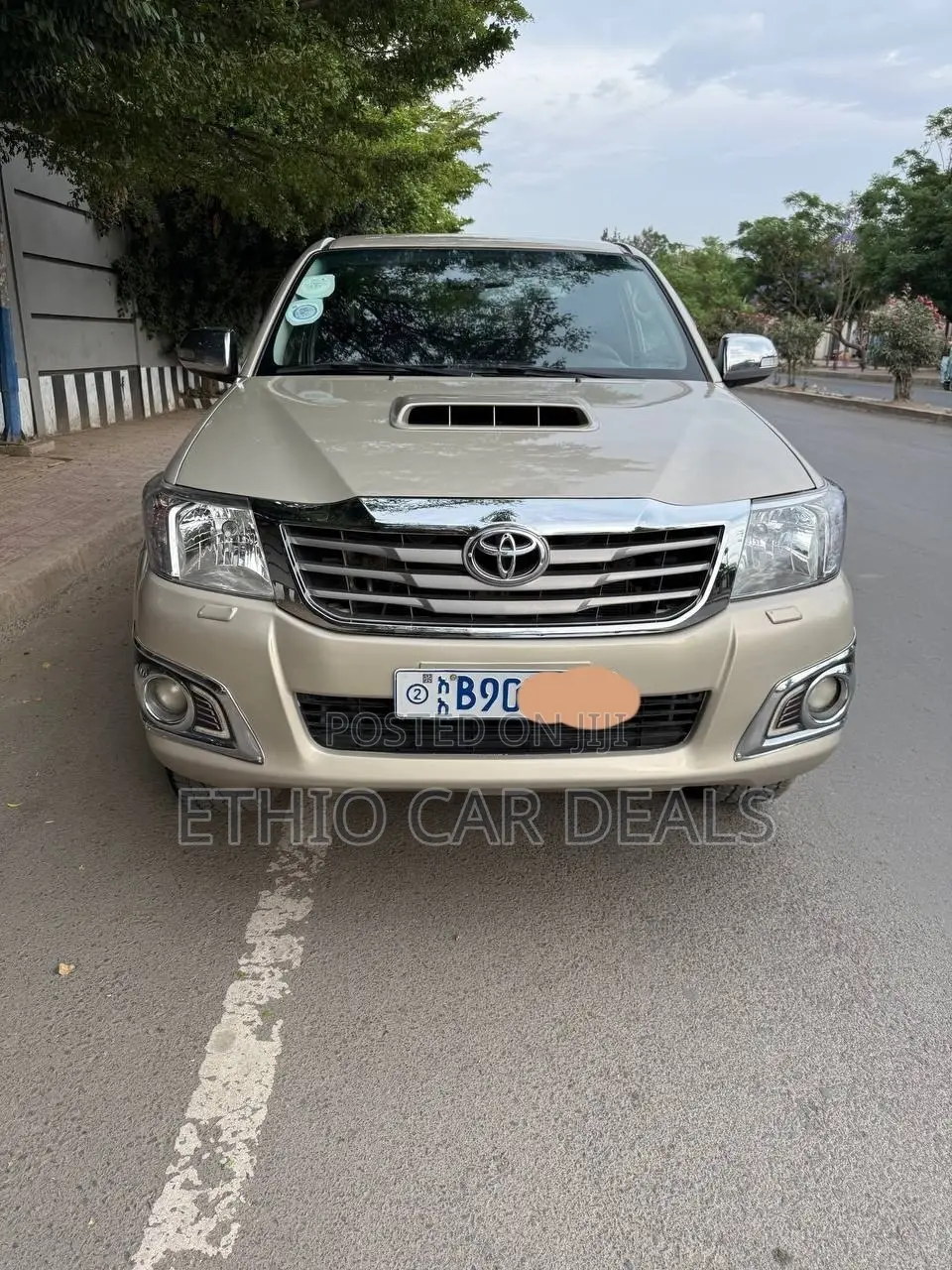 Toyota Hilux 2014 Gold