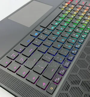 New Laptop Alienware M17x R2 32GB Intel Core i9 SSD 1T