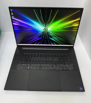 New Laptop Razer Blade 32GB Intel Core i9 SSD 1T