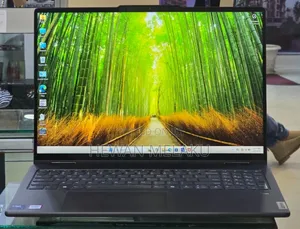 New Laptop Lenovo Yoga 7i 16GB Intel Core Ultra 5 SSD 1T
