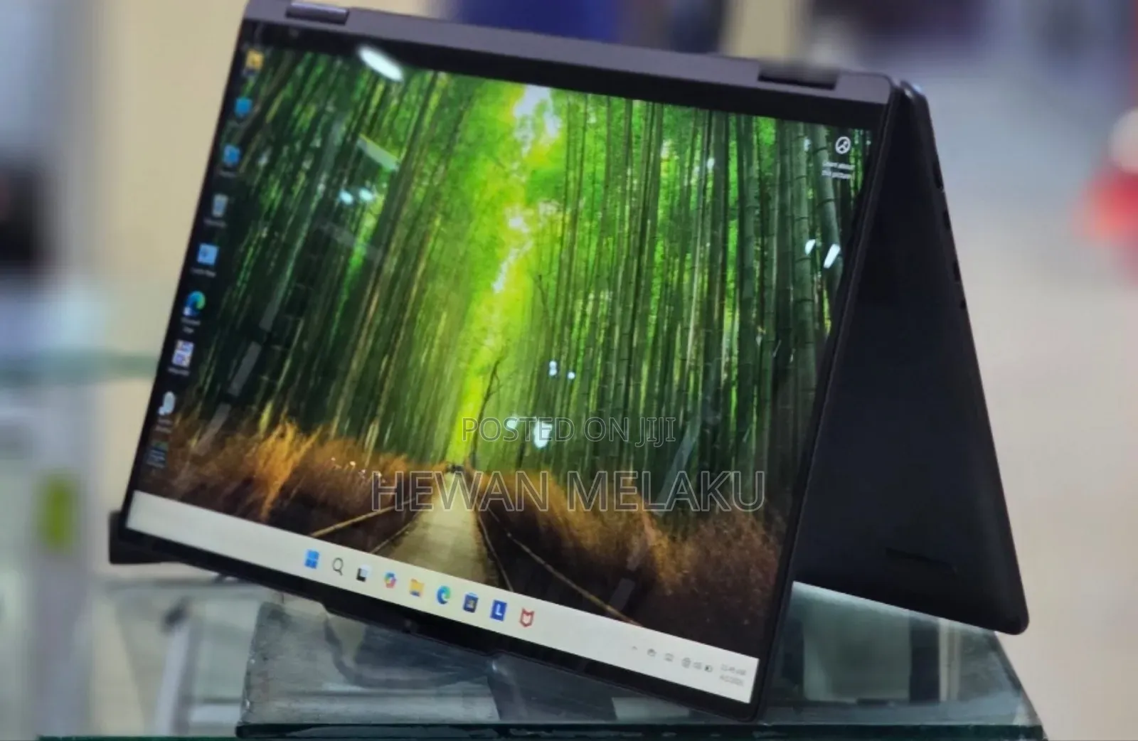 New Laptop Lenovo Yoga 7i 16GB Intel Core Ultra 5 SSD 1T