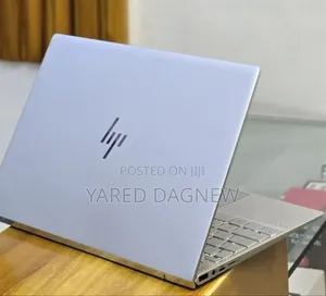New Laptop HP 14-ep0063 16GB Intel Core i7 SSD 512GB