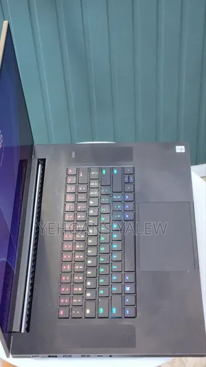 New Laptop Razer Blade Pro 16GB Intel Core i7 SSD 1T