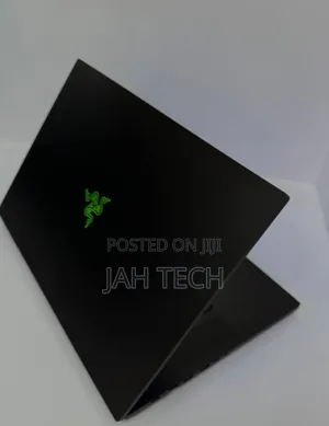 New Laptop Razer Blade 32GB Intel Core i9 SSD 1T