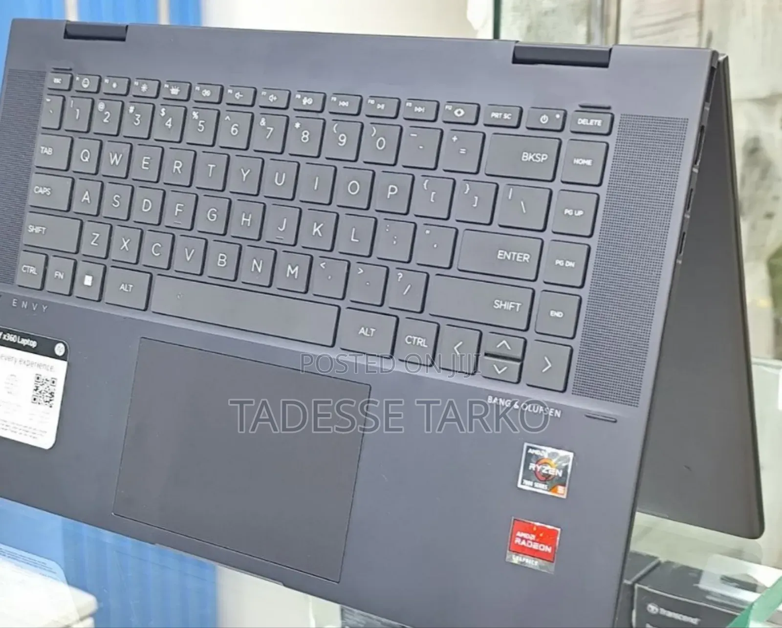 New Laptop HP Envy x360 8GB AMD Ryzen 5 SSD 512GB