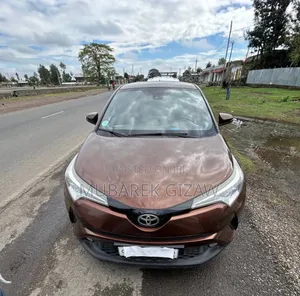 Toyota C-HR 2017 Brown