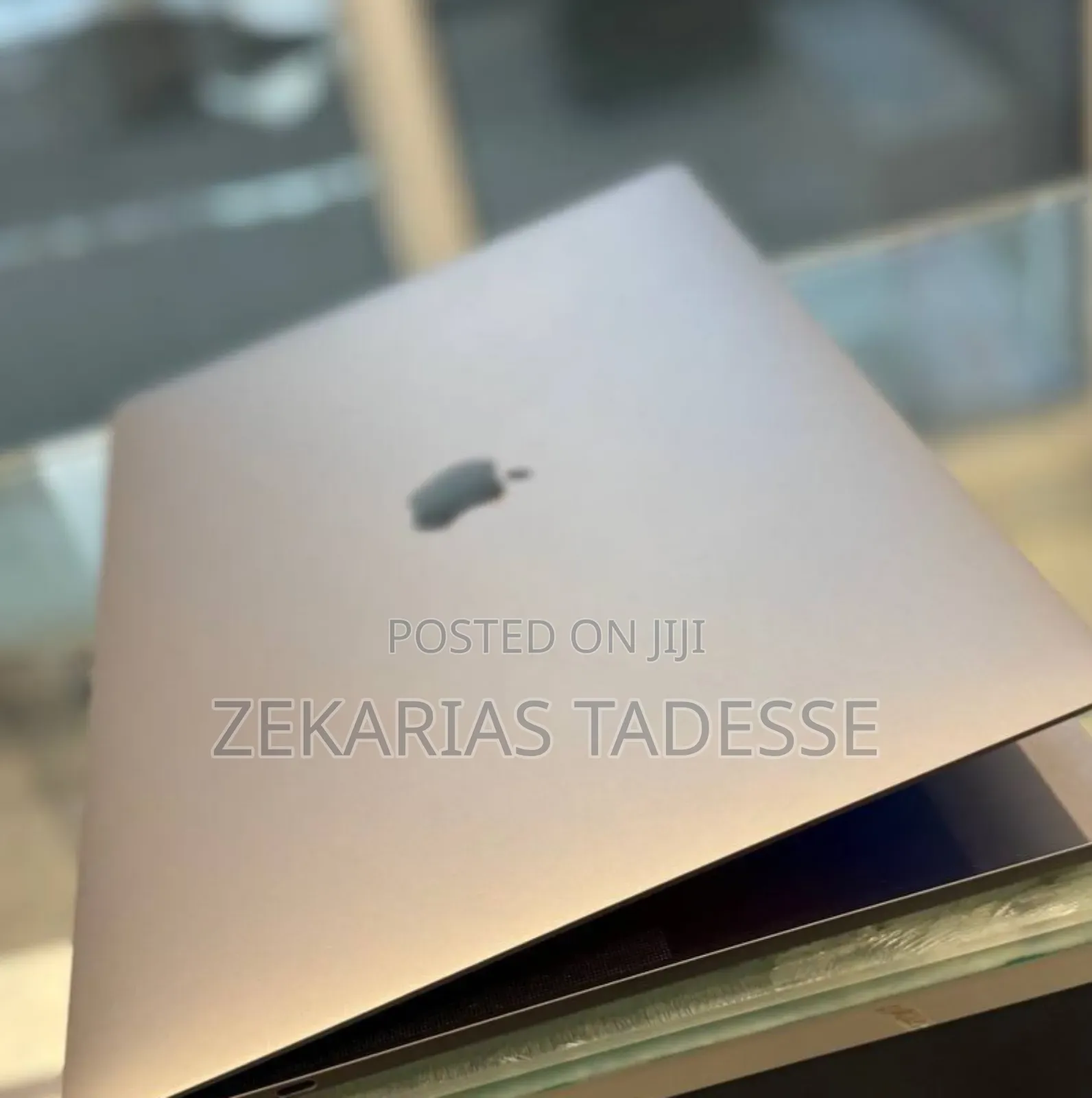 New Laptop Apple MacBook Pro 2016 16GB Intel Core i7 SSD 256GB