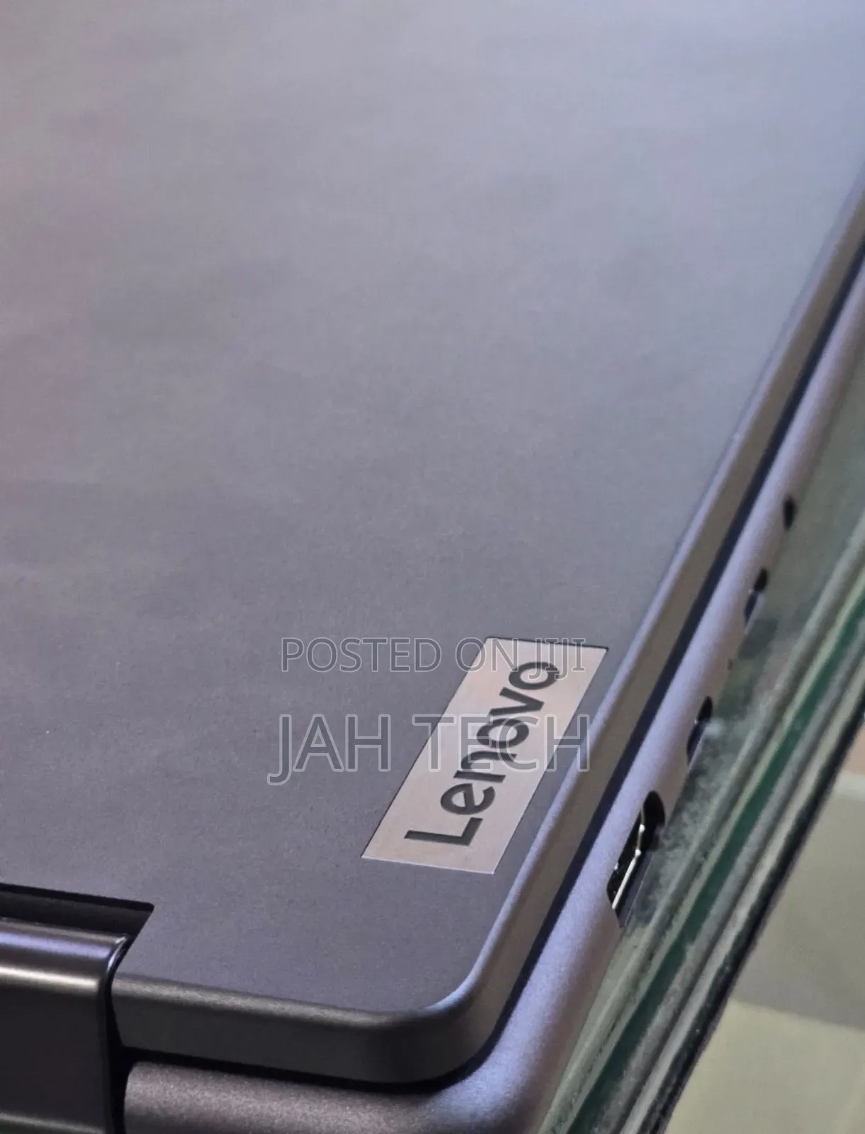 New Laptop Lenovo Yoga 7i 16GB Intel Core Ultra 5 SSD 1T