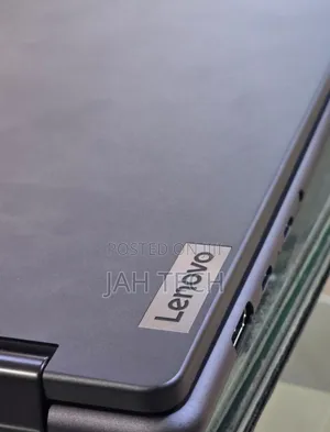 New Laptop Lenovo Yoga 7i 16GB Intel Core Ultra 5 SSD 1T
