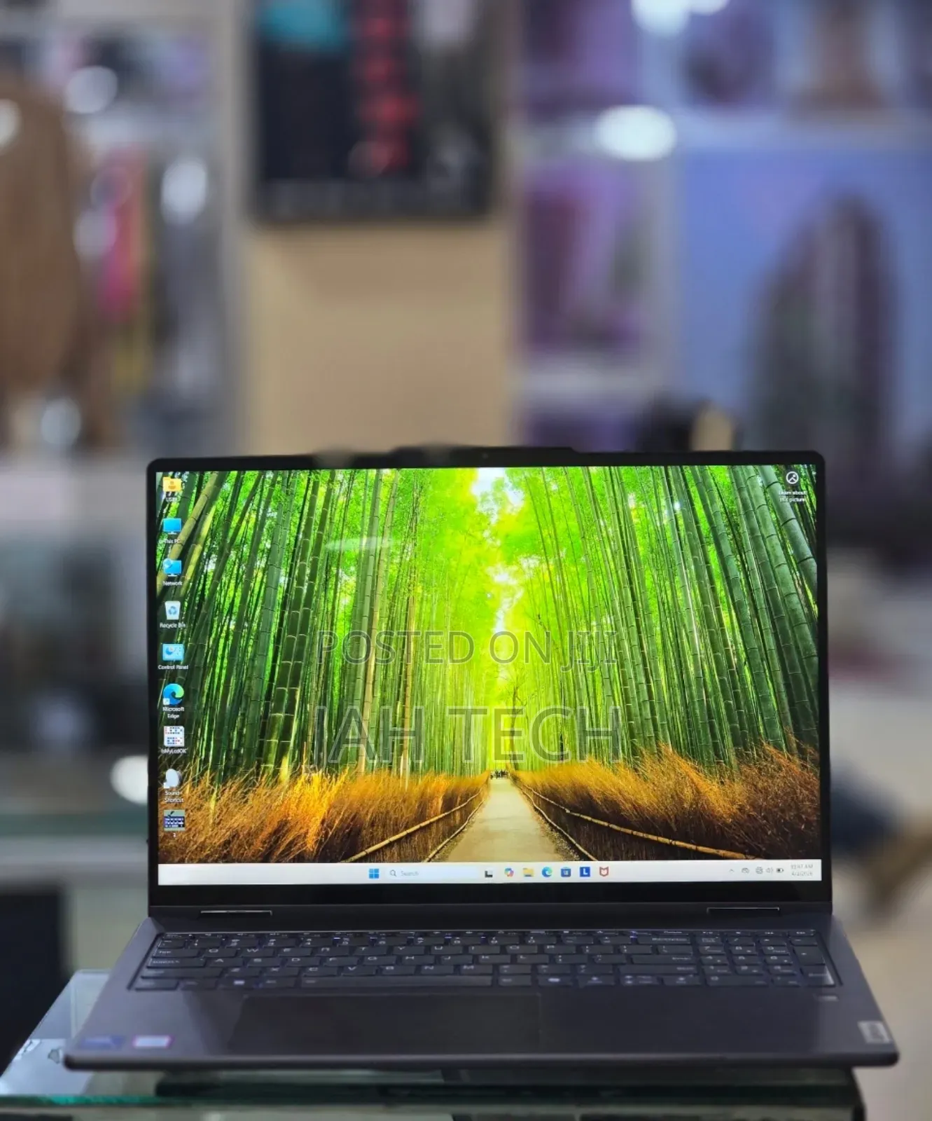New Laptop Lenovo Yoga 7i 16GB Intel Core Ultra 5 SSD 1T