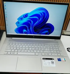 New Laptop HP Envy 17 12GB Intel Core i7 SSD 512GB