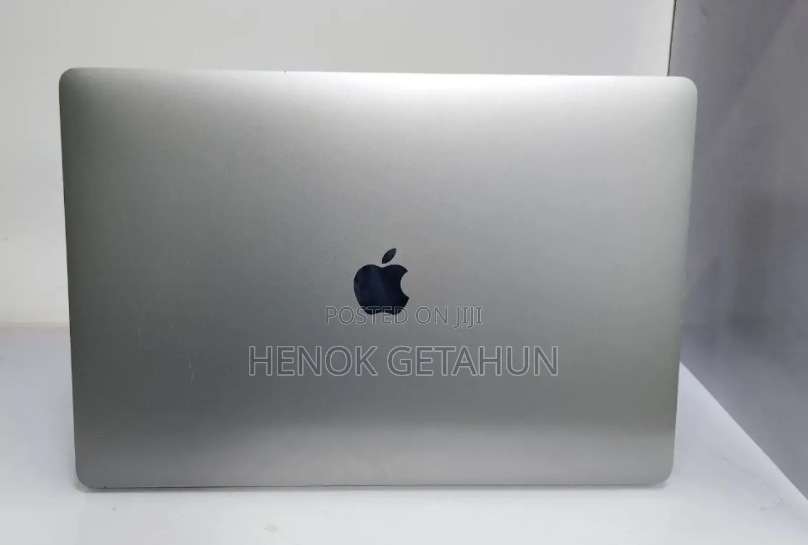 New Laptop Apple MacBook Pro 2016 16GB Intel Core i7 SSD 512GB