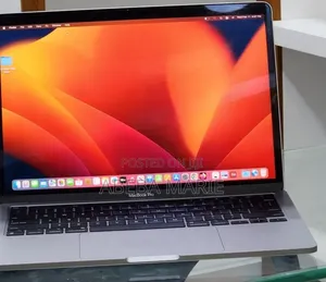 New Laptop Apple MacBook Air 2022 M2 8GB Intel Core i5 SSD 256GB
