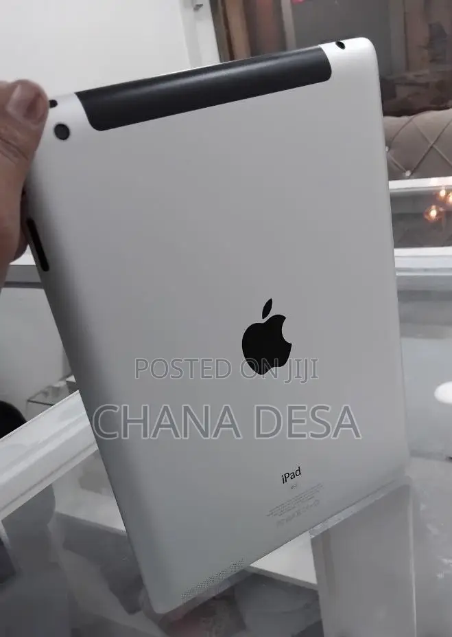 New Apple iPad 2 Wi-Fi 32 GB