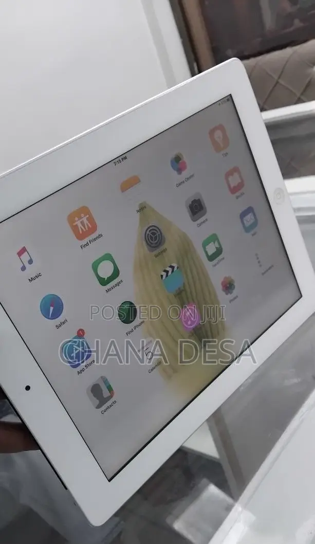 New Apple iPad 2 Wi-Fi 32 GB