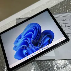 New Laptop Microsoft Surface Book 3 16GB Intel Core i7 SSD 256GB