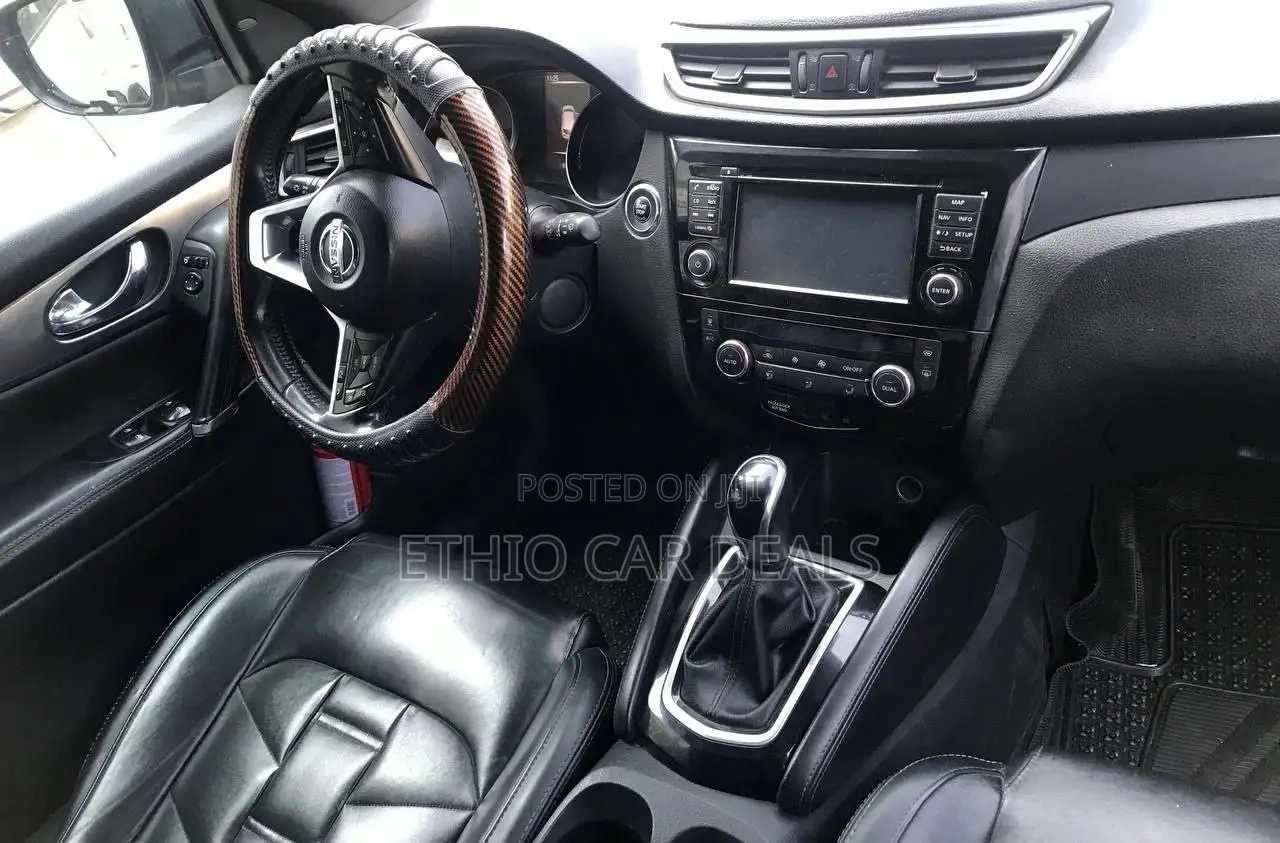 Nissan Qashqai 2018 Brown