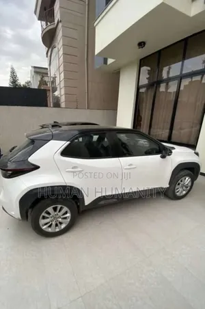 Toyota Yaris Cross 2022 White