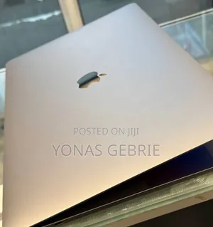 New Laptop Apple MacBook 16GB Intel Core i7 SSD 256GB