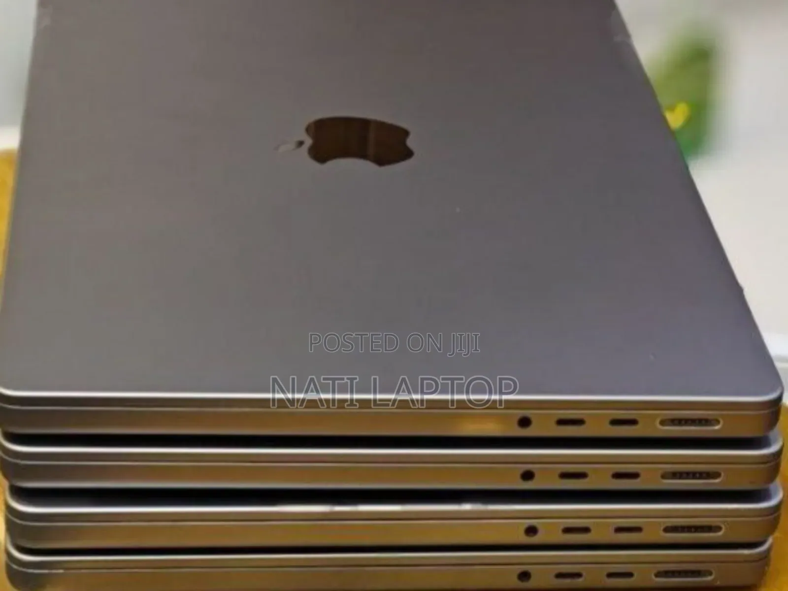 New Laptop Apple MacBook Pro M1 32GB Apple M1 Pro SSD 512GB