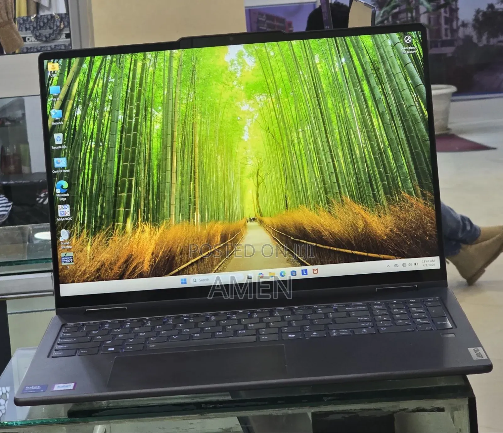 New Laptop Lenovo Yoga 7i 16GB Intel Core 5 SSD 512GB
