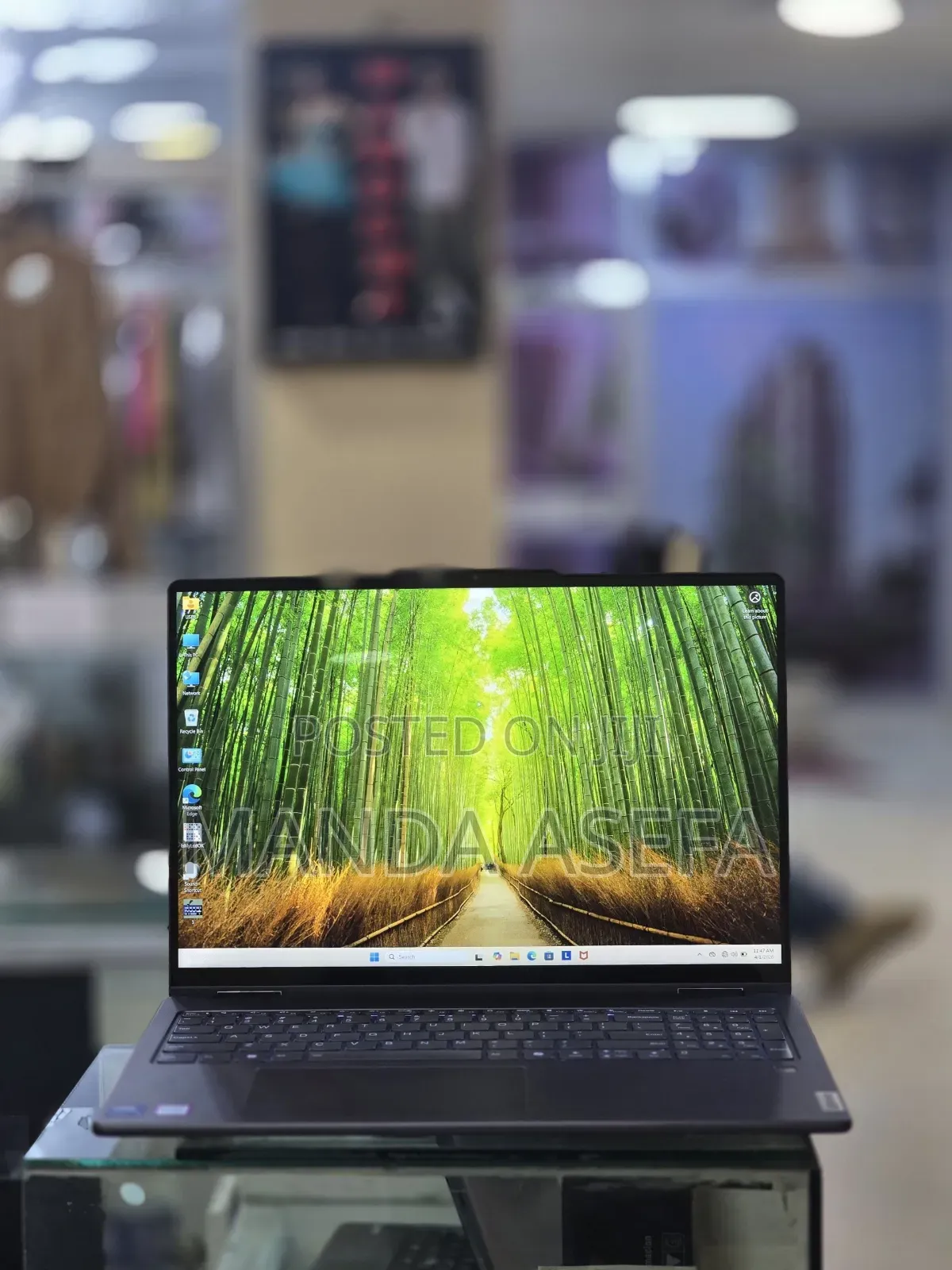 New Laptop Lenovo Yoga 7i 16GB Intel Core Ultra 5 SSD 512GB