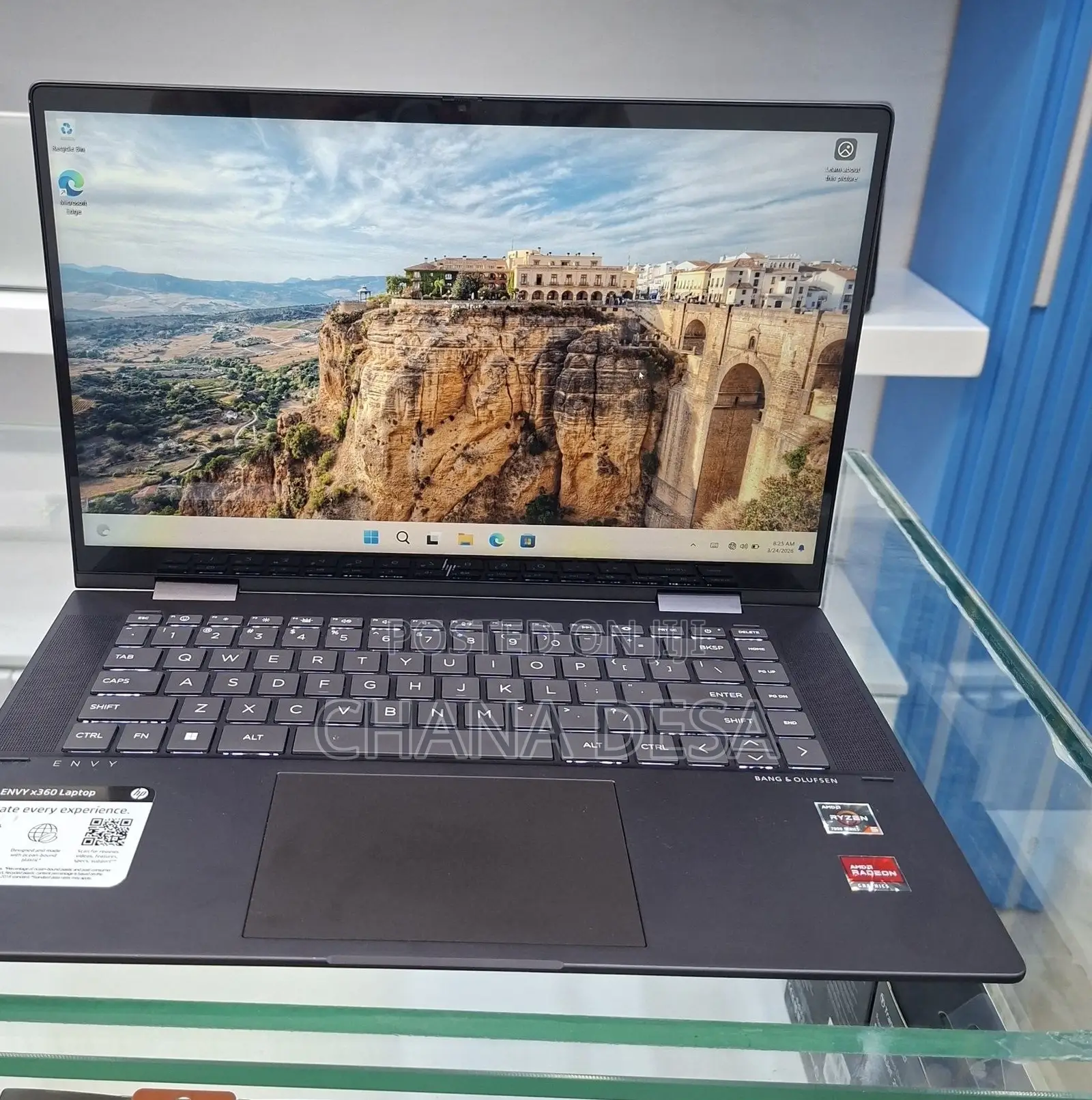 New Laptop HP Envy x360 8GB AMD Ryzen 5 SSD 512GB