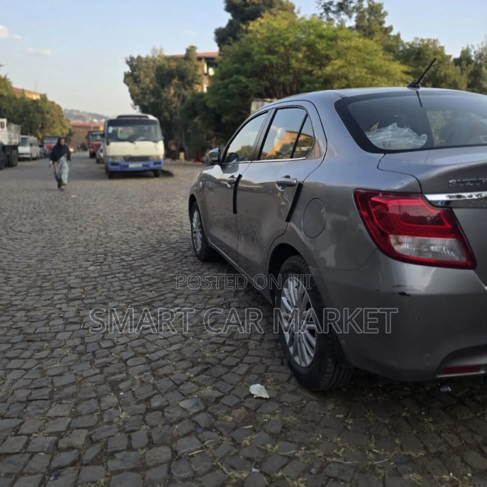Suzuki Dzire 2022 Silver