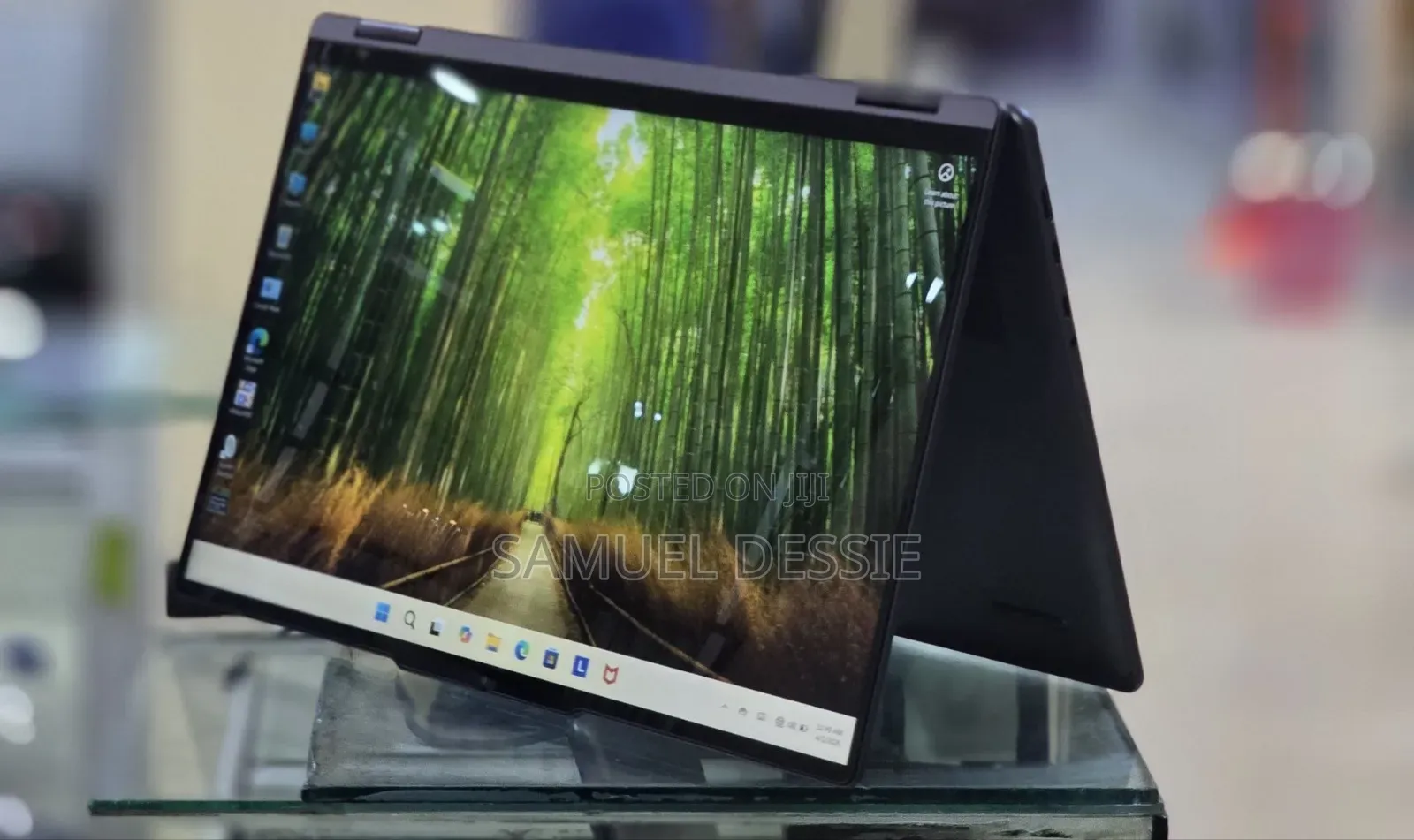 New Laptop Lenovo Yoga 7i 16GB Intel Core Ultra 5 SSD 512GB