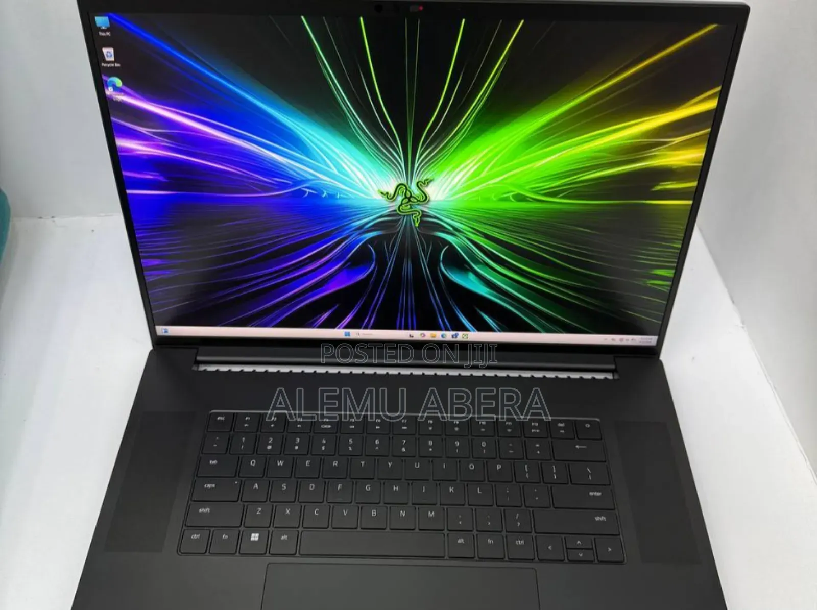 New Laptop Razer Blade 32GB Intel Core i9 SSD 1T