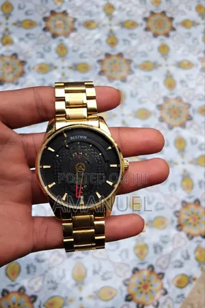 Gold Men's Fashion Watch