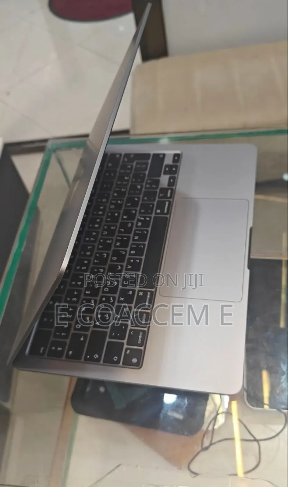 New Laptop Apple MacBook 8GB SSD 512GB