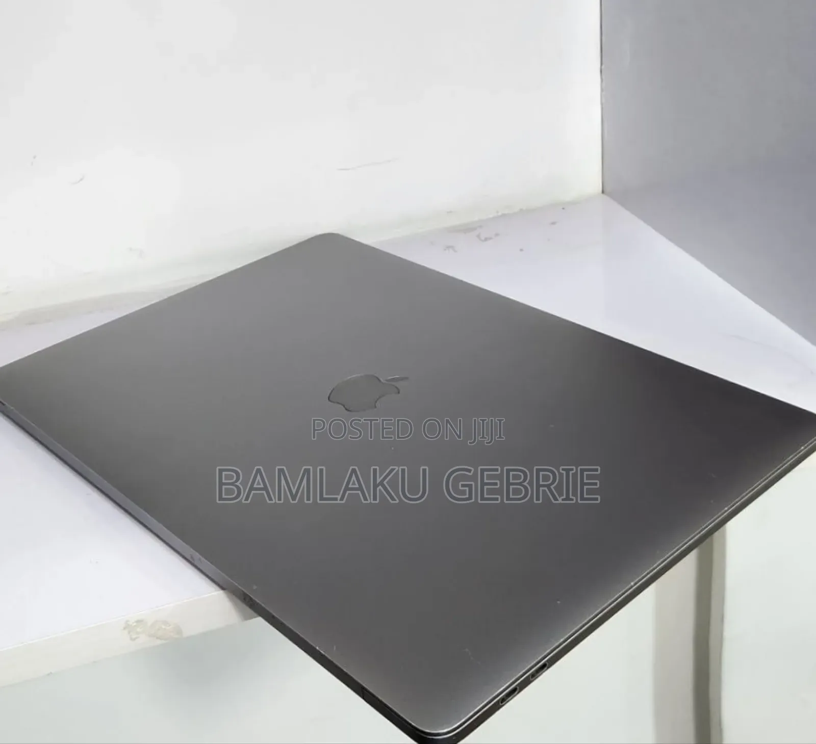 New Laptop Apple MacBook Pro 2016 16GB Intel Core i7 SSD 512GB