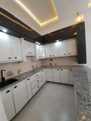 Furnished 5bdrm House in Bole for sale