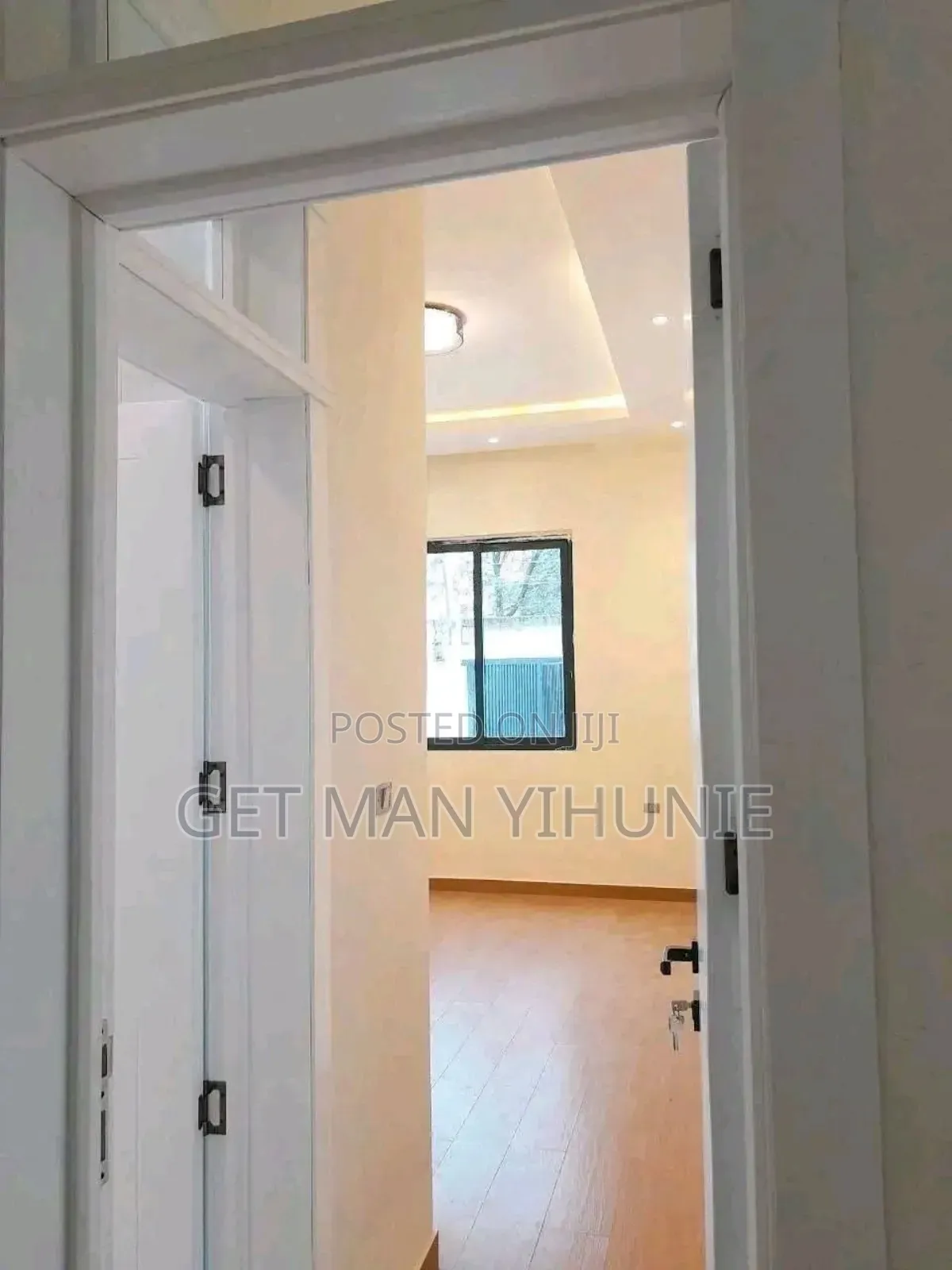 Furnished 5bdrm House in Bole for sale