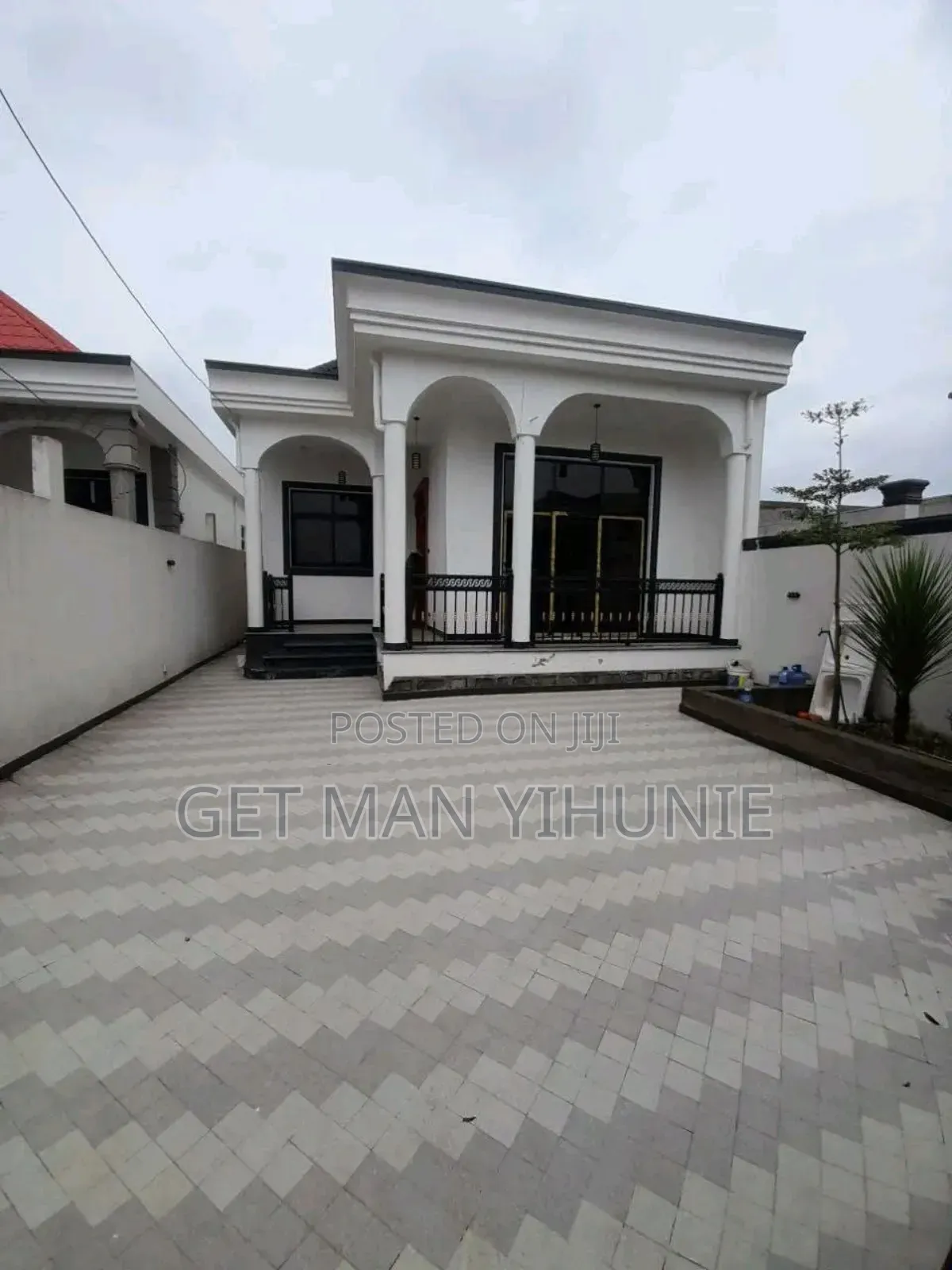 Furnished 5bdrm House in Bole for sale