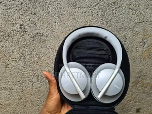 Bose Premium Headphone